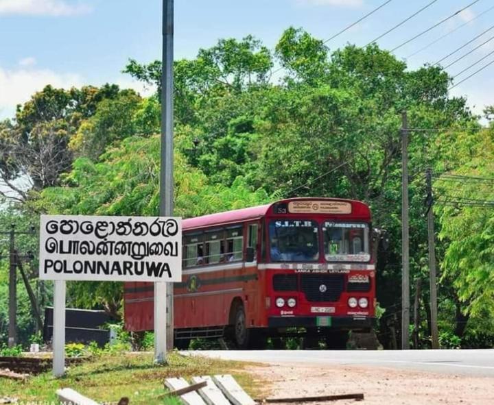 Arani Homestay Polonnaruwa Exteriör bild