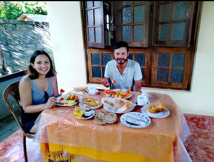 Arani Homestay Polonnaruwa Rum bild