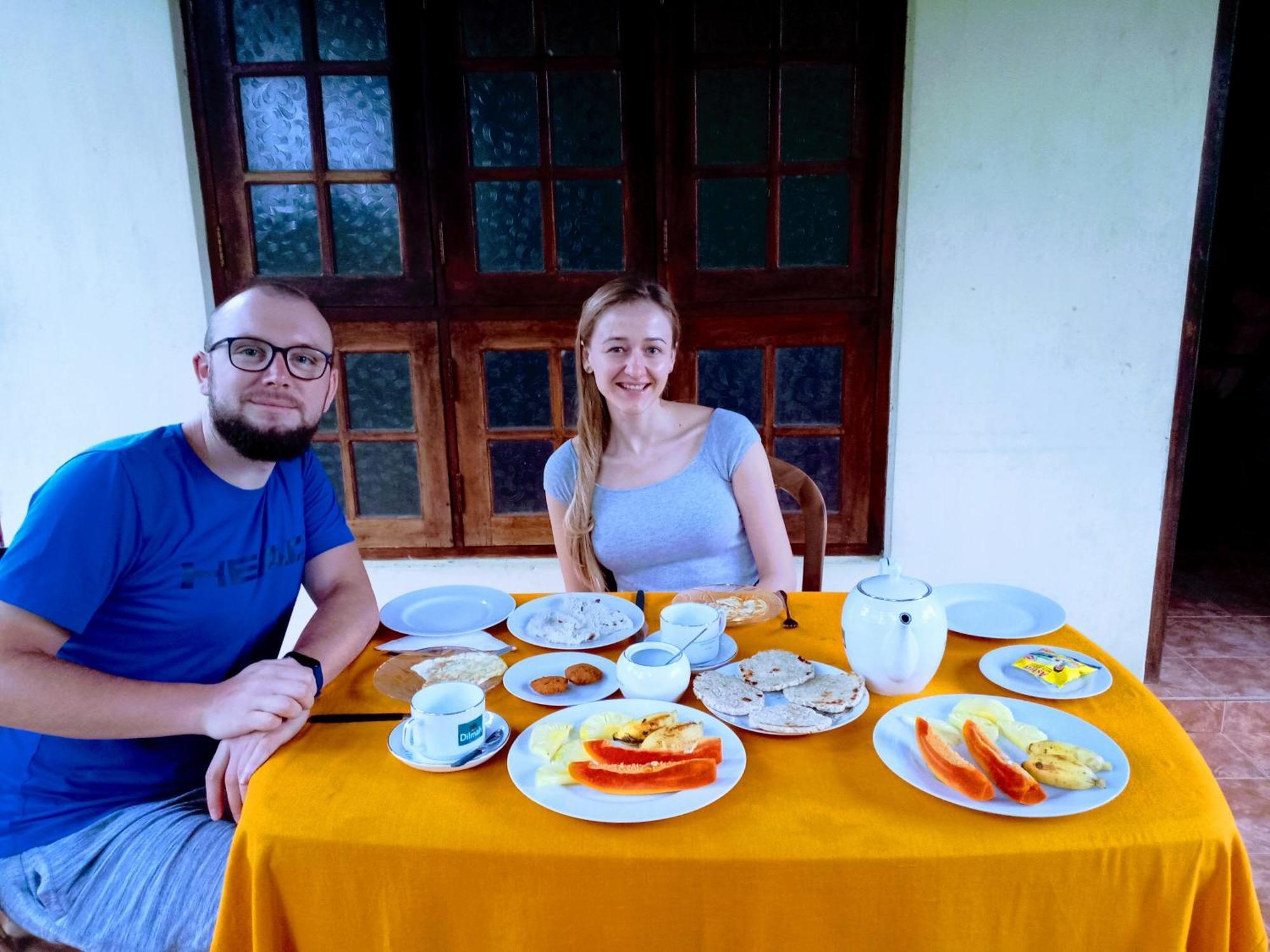 Arani Homestay Polonnaruwa Exteriör bild