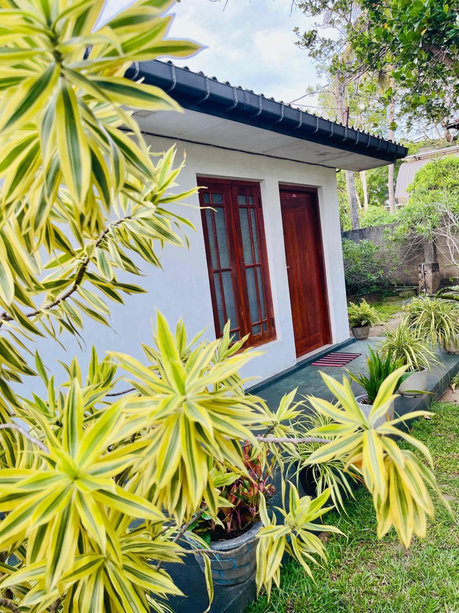 Arani Homestay Polonnaruwa Exteriör bild