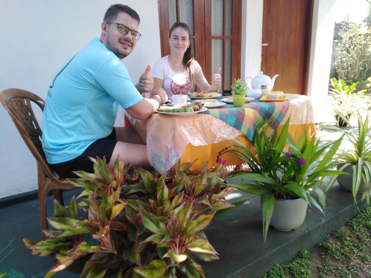 Arani Homestay Polonnaruwa Exteriör bild